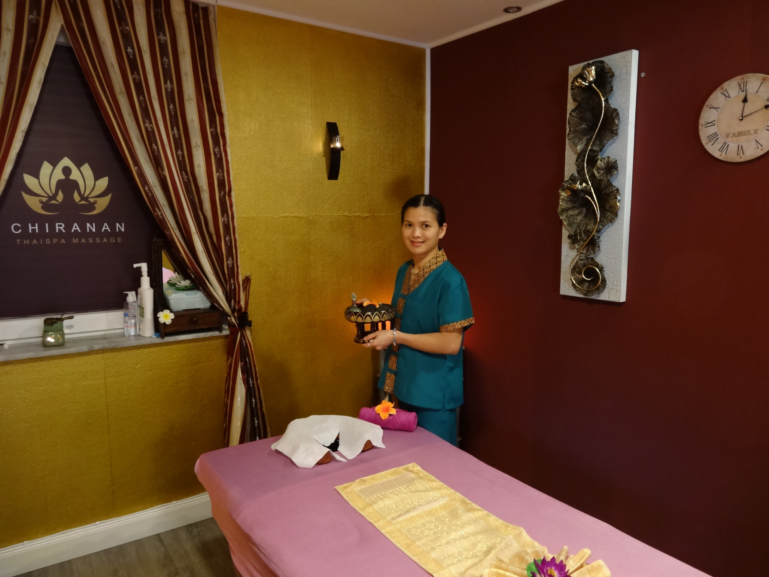 Doppelzimmer Chiranan Thaispa Massage